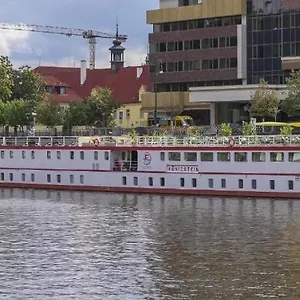 River Koenigstein Ботель